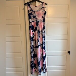 Pink/Navy Floral Maxi Dress w/ Pockets